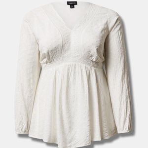 Torrid Size 2 Babydoll Eyelet Top - white